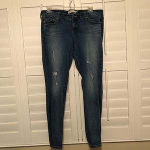Torrid distressed blue jeans size 16